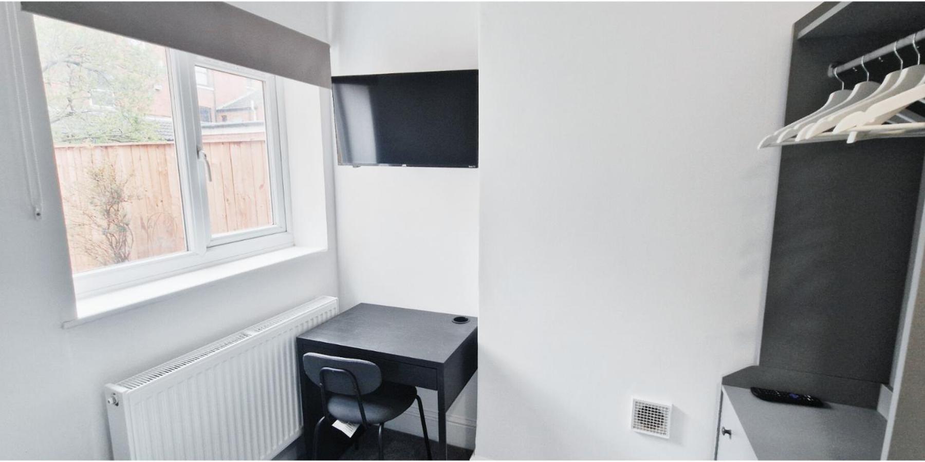 Lovely Room In Modern House Near Nottingham Exterior photo